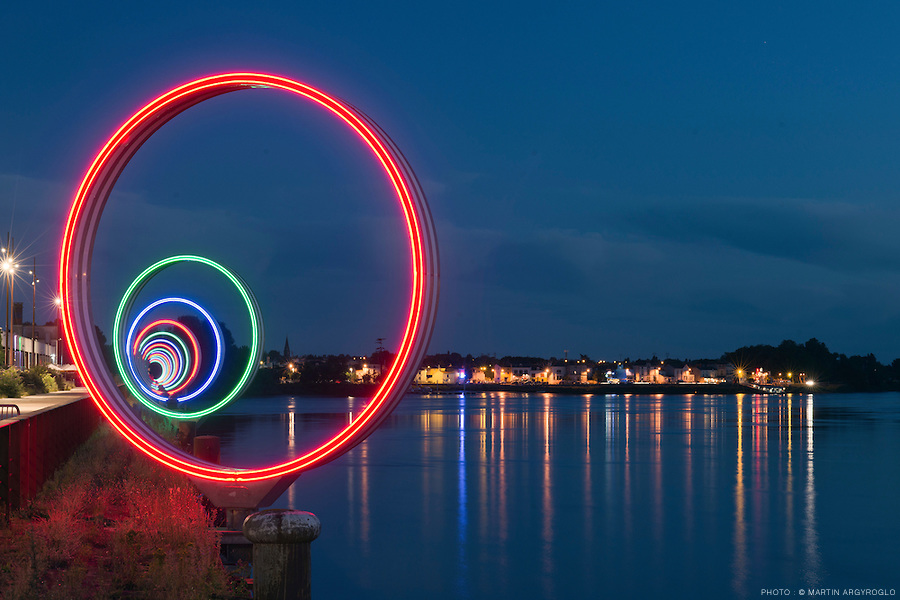 Ile de Nantes (Prairie au Duc) Daniel Buren  et Patrick Bouchain âLes Anneauxâ