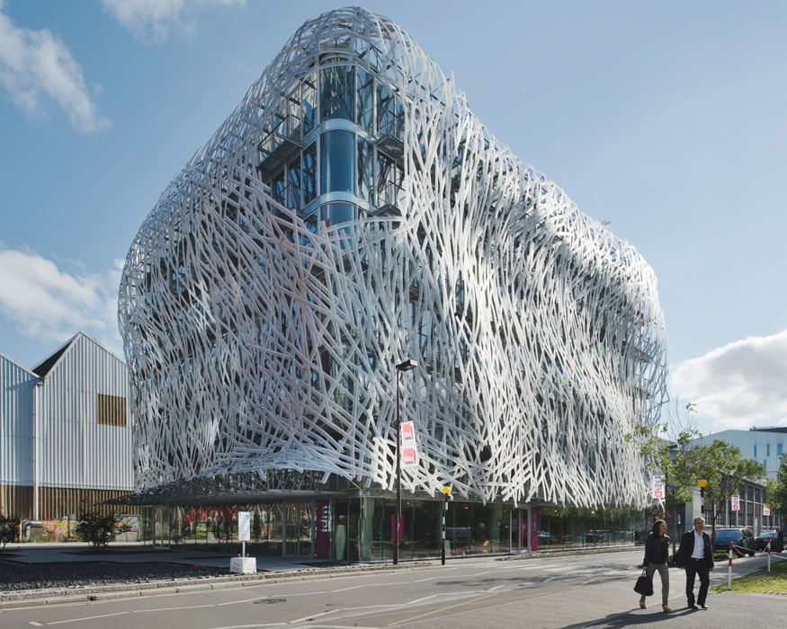 Ile de Nantes / rue Lanoue Bras de Fer / b√¢t. Manny Rolf Julius ‚ÄúAir‚Äù