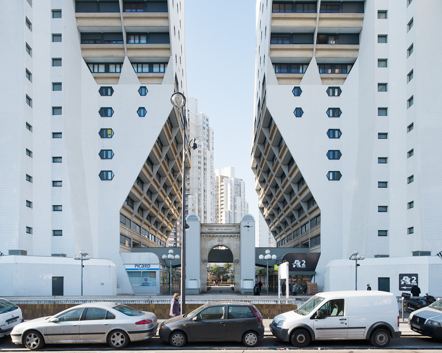 Paris, 2013. Les Orgues de Flandre, avenue de Flandre, 19ème arrondissement.