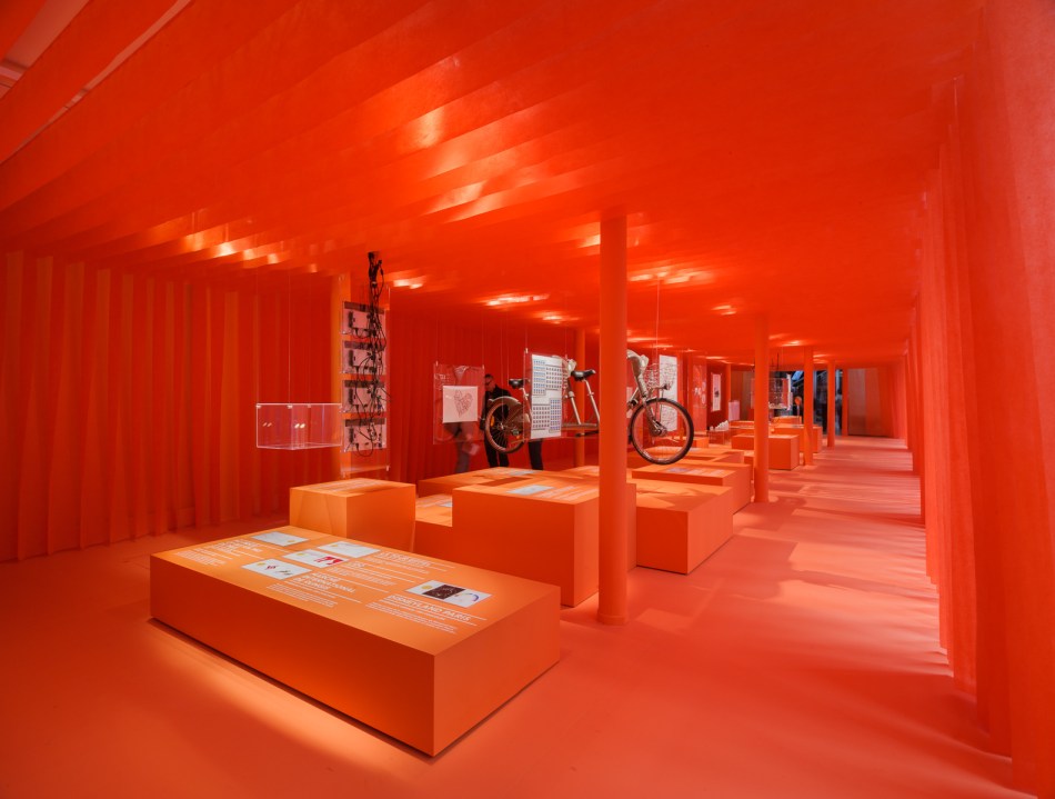 Exposition "Lost in Paris : design & tourisme en Ile-de-France" au Lieu du Design à Paris /