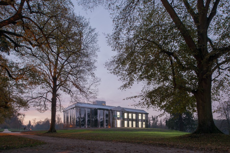 Château de Rentilly en centre d'art contemporain par Bona Lemer