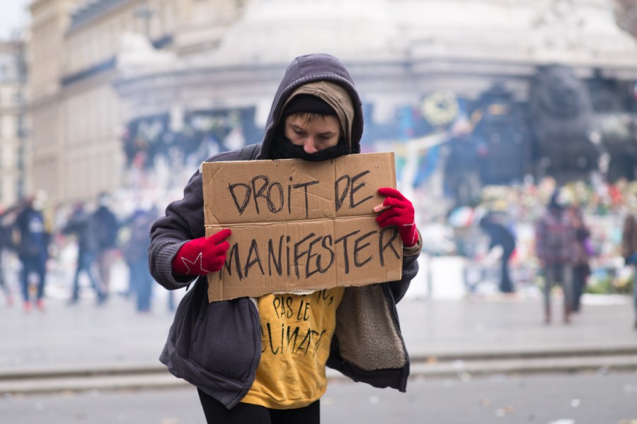 COP 21 : Manifestation place de la République